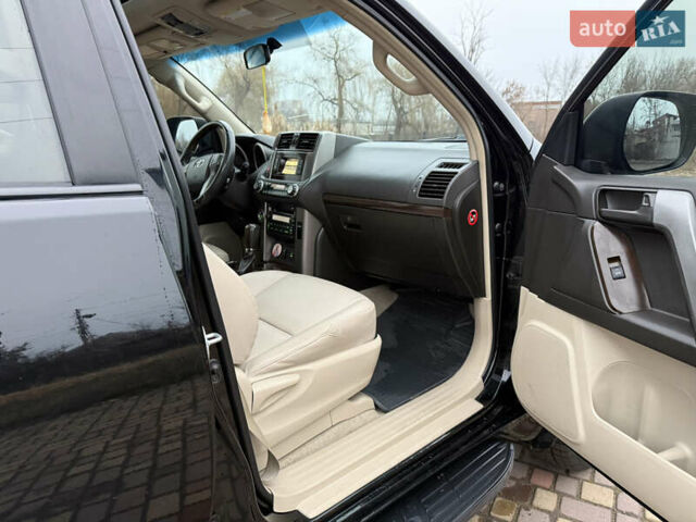 Черный Тойота Ленд Крузер Прадо, объемом двигателя 4 л и пробегом 199 тыс. км за 21600 $, фото 20 на Automoto.ua