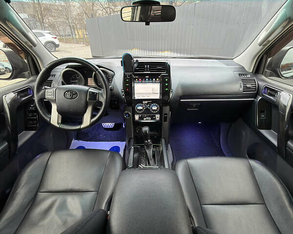 Черный Тойота Ленд Крузер Прадо, объемом двигателя 2.69 л и пробегом 148 тыс. км за 24000 $, фото 12 на Automoto.ua