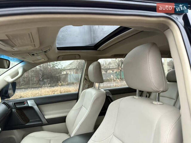 Черный Тойота Ленд Крузер Прадо, объемом двигателя 4 л и пробегом 199 тыс. км за 21600 $, фото 33 на Automoto.ua