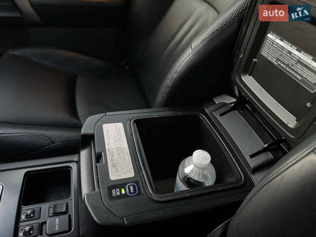 Черный Тойота Ленд Крузер Прадо, объемом двигателя 2.98 л и пробегом 95 тыс. км за 27200 $, фото 19 на Automoto.ua