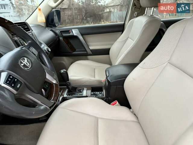 Черный Тойота Ленд Крузер Прадо, объемом двигателя 4 л и пробегом 199 тыс. км за 21600 $, фото 39 на Automoto.ua