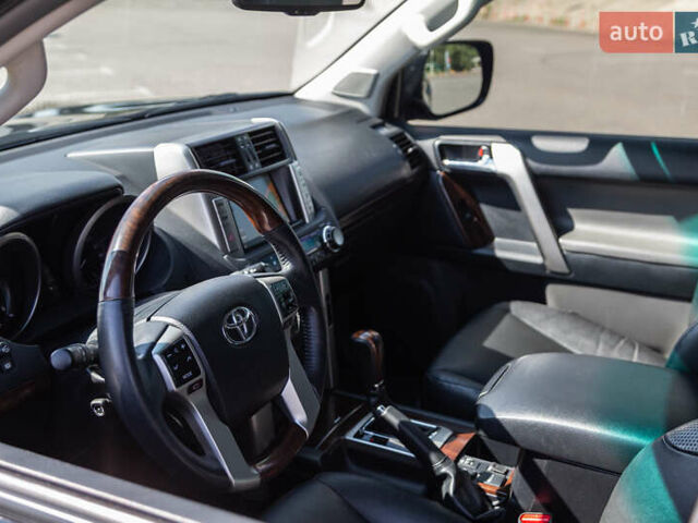 Черный Тойота Ленд Крузер Прадо, объемом двигателя 2.98 л и пробегом 155 тыс. км за 26800 $, фото 43 на Automoto.ua