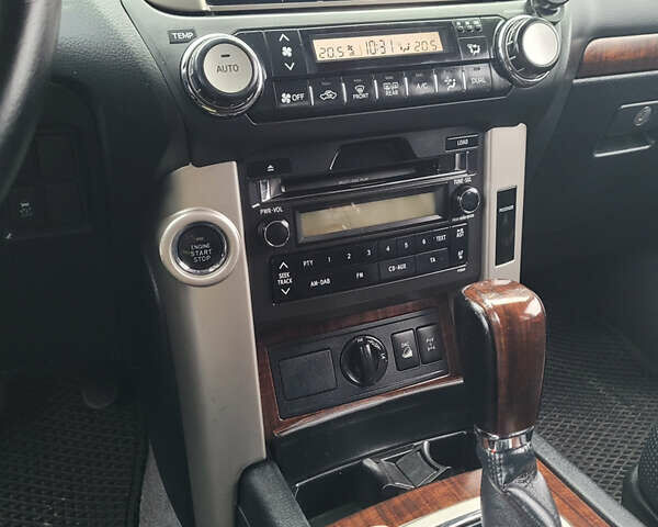 Черный Тойота Ленд Крузер Прадо, объемом двигателя 2.98 л и пробегом 186 тыс. км за 27500 $, фото 13 на Automoto.ua