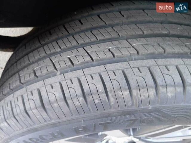 Черный Тойота Ленд Крузер Прадо, объемом двигателя 2.98 л и пробегом 251 тыс. км за 26000 $, фото 4 на Automoto.ua