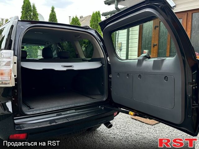 Черный Тойота Ленд Крузер Прадо, объемом двигателя 3 л и пробегом 200 тыс. км за 25900 $, фото 6 на Automoto.ua