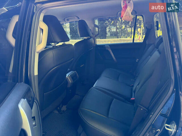 Чорний Тойота Ленд Крузер Прадо, об'ємом двигуна 2.7 л та пробігом 237 тис. км за 20500 $, фото 8 на Automoto.ua