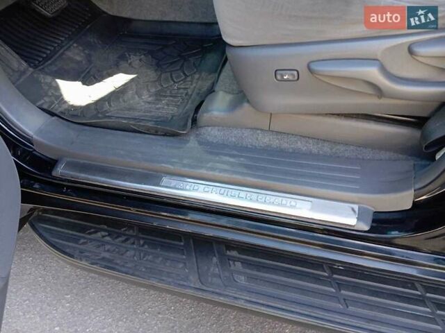 Черный Тойота Ленд Крузер Прадо, объемом двигателя 2.98 л и пробегом 251 тыс. км за 26000 $, фото 9 на Automoto.ua