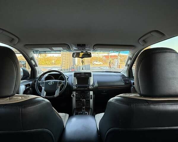 Черный Тойота Ленд Крузер Прадо, объемом двигателя 3.96 л и пробегом 190 тыс. км за 26500 $, фото 3 на Automoto.ua