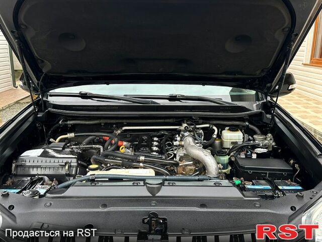 Черный Тойота Ленд Крузер Прадо, объемом двигателя 3 л и пробегом 200 тыс. км за 25900 $, фото 3 на Automoto.ua