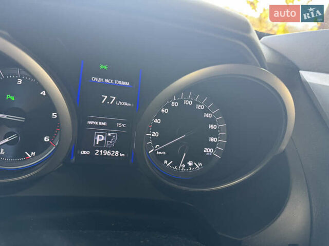 Черный Тойота Ленд Крузер Прадо, объемом двигателя 3 л и пробегом 219 тыс. км за 28500 $, фото 9 на Automoto.ua