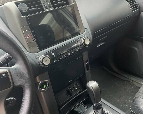 Черный Тойота Ленд Крузер Прадо, объемом двигателя 2.98 л и пробегом 83 тыс. км за 30000 $, фото 4 на Automoto.ua