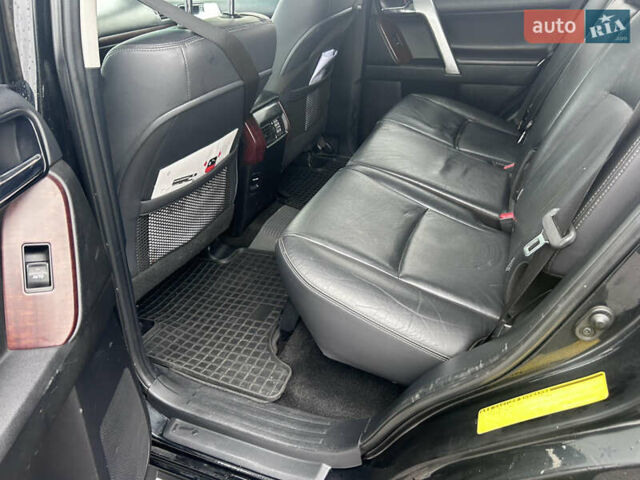 Черный Тойота Ленд Крузер Прадо, объемом двигателя 2.98 л и пробегом 407 тыс. км за 24000 $, фото 8 на Automoto.ua