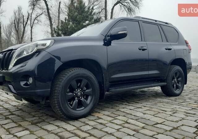 Черный Тойота Ленд Крузер Прадо, объемом двигателя 2.98 л и пробегом 240 тыс. км за 29500 $, фото 3 на Automoto.ua