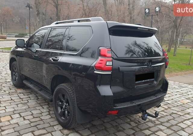 Черный Тойота Ленд Крузер Прадо, объемом двигателя 2.98 л и пробегом 240 тыс. км за 29500 $, фото 5 на Automoto.ua