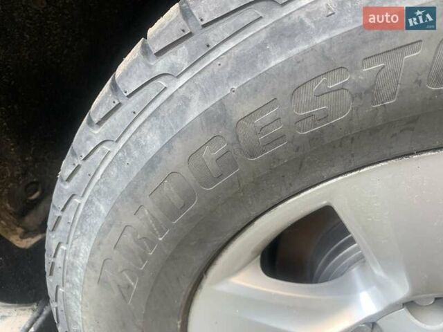 Черный Тойота Ленд Крузер Прадо, объемом двигателя 3 л и пробегом 141 тыс. км за 25800 $, фото 10 на Automoto.ua