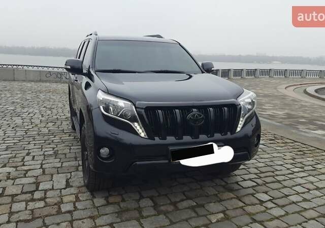 Черный Тойота Ленд Крузер Прадо, объемом двигателя 2.98 л и пробегом 240 тыс. км за 29500 $, фото 15 на Automoto.ua