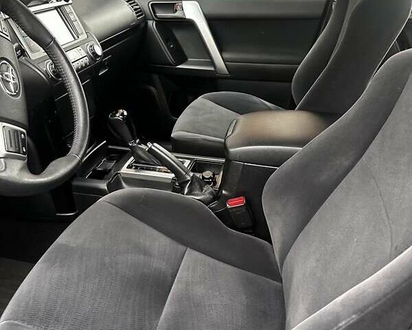 Чорний Тойота Ленд Крузер Прадо, об'ємом двигуна 2.69 л та пробігом 90 тис. км за 25000 $, фото 10 на Automoto.ua