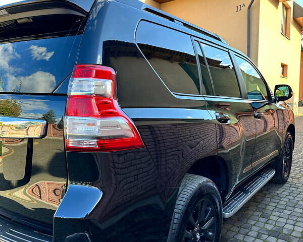 Черный Тойота Ленд Крузер Прадо, объемом двигателя 3 л и пробегом 220 тыс. км за 30500 $, фото 22 на Automoto.ua