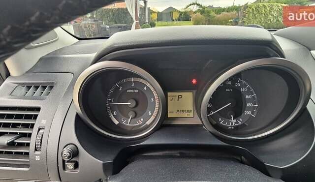 Черный Тойота Ленд Крузер Прадо, объемом двигателя 2.98 л и пробегом 240 тыс. км за 27000 $, фото 11 на Automoto.ua