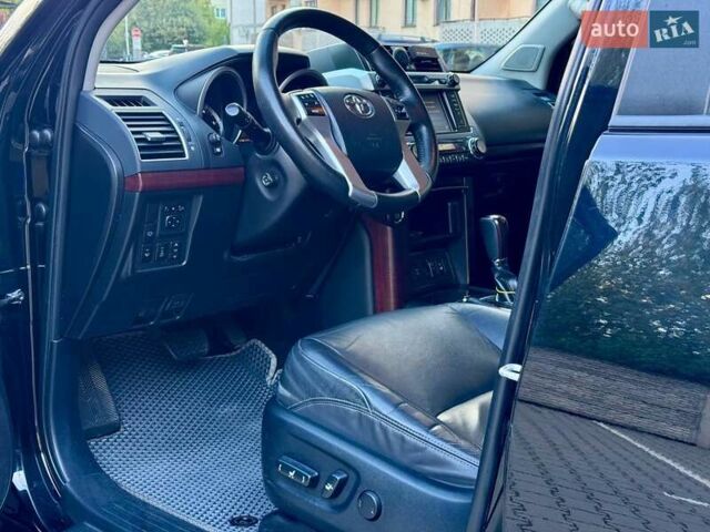 Черный Тойота Ленд Крузер Прадо, объемом двигателя 3 л и пробегом 140 тыс. км за 31000 $, фото 15 на Automoto.ua