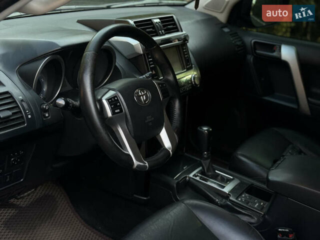 Черный Тойота Ленд Крузер Прадо, объемом двигателя 2.98 л и пробегом 290 тыс. км за 30500 $, фото 7 на Automoto.ua