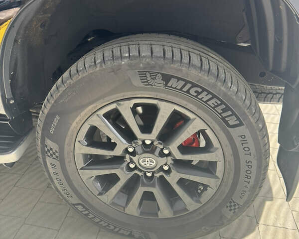 Черный Тойота Ленд Крузер Прадо, объемом двигателя 3 л и пробегом 220 тыс. км за 30500 $, фото 4 на Automoto.ua