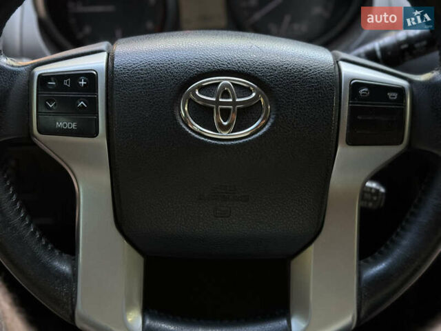 Черный Тойота Ленд Крузер Прадо, объемом двигателя 2.98 л и пробегом 290 тыс. км за 30500 $, фото 8 на Automoto.ua