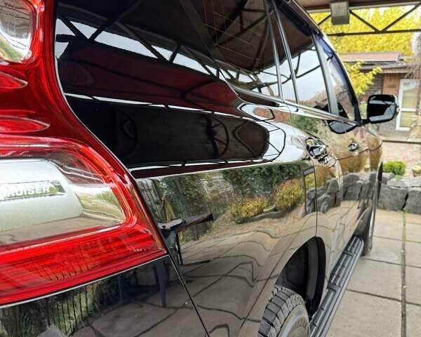 Черный Тойота Ленд Крузер Прадо, объемом двигателя 3 л и пробегом 132 тыс. км за 35900 $, фото 16 на Automoto.ua