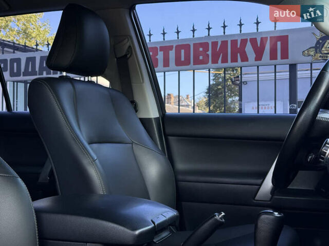 Черный Тойота Ленд Крузер Прадо, объемом двигателя 3 л и пробегом 185 тыс. км за 29999 $, фото 44 на Automoto.ua