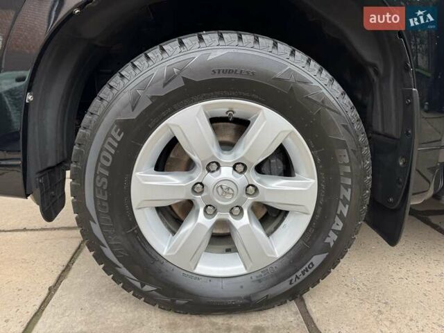 Черный Тойота Ленд Крузер Прадо, объемом двигателя 3 л и пробегом 132 тыс. км за 35900 $, фото 10 на Automoto.ua