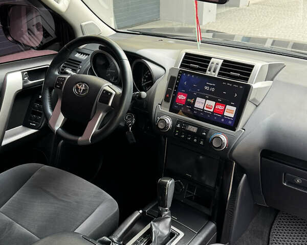 Черный Тойота Ленд Крузер Прадо, объемом двигателя 2.7 л и пробегом 120 тыс. км за 22999 $, фото 8 на Automoto.ua