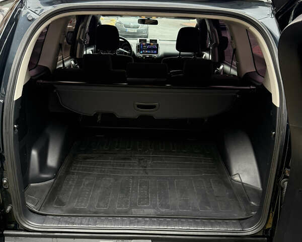 Черный Тойота Ленд Крузер Прадо, объемом двигателя 2.69 л и пробегом 120 тыс. км за 24900 $, фото 14 на Automoto.ua