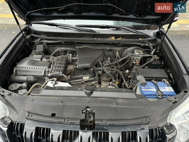 Черный Тойота Ленд Крузер Прадо, объемом двигателя 2.69 л и пробегом 120 тыс. км за 24900 $, фото 16 на Automoto.ua