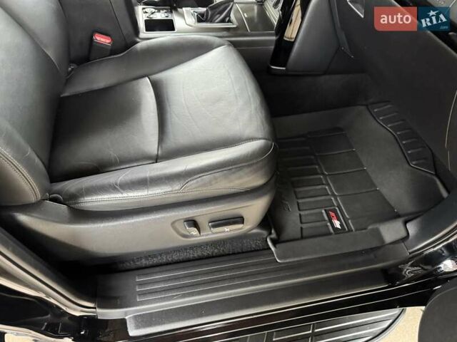 Черный Тойота Ленд Крузер Прадо, объемом двигателя 3 л и пробегом 132 тыс. км за 35900 $, фото 29 на Automoto.ua