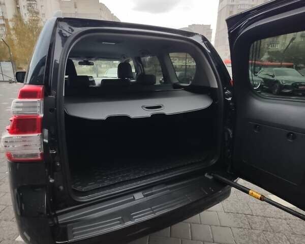 Чорний Тойота Ленд Крузер Прадо, об'ємом двигуна 3 л та пробігом 117 тис. км за 34000 $, фото 16 на Automoto.ua