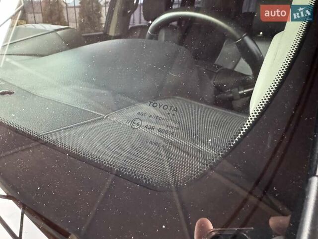 Черный Тойота Ленд Крузер Прадо, объемом двигателя 3 л и пробегом 132 тыс. км за 35900 $, фото 19 на Automoto.ua