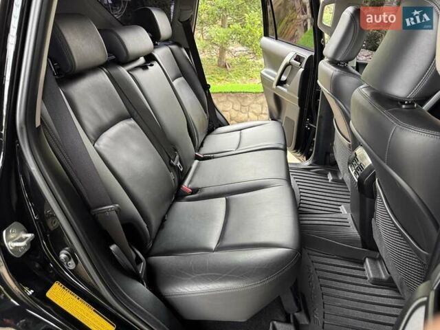 Черный Тойота Ленд Крузер Прадо, объемом двигателя 3 л и пробегом 132 тыс. км за 35900 $, фото 36 на Automoto.ua