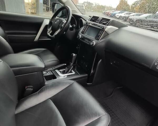 Чорний Тойота Ленд Крузер Прадо, об'ємом двигуна 3 л та пробігом 117 тис. км за 34000 $, фото 12 на Automoto.ua