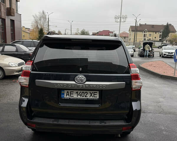 Черный Тойота Ленд Крузер Прадо, объемом двигателя 2.69 л и пробегом 120 тыс. км за 24900 $, фото 12 на Automoto.ua