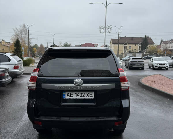 Черный Тойота Ленд Крузер Прадо, объемом двигателя 2.69 л и пробегом 120 тыс. км за 24900 $, фото 5 на Automoto.ua