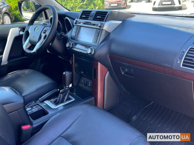 Чорний Тойота Ленд Крузер Прадо, об'ємом двигуна 3 л та пробігом 151 тис. км за 33700 $, фото 5 на Automoto.ua