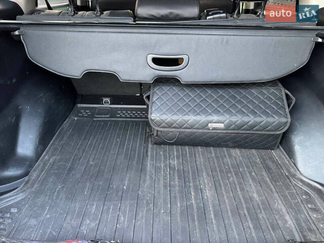 Черный Тойота Ленд Крузер Прадо, объемом двигателя 2.7 л и пробегом 170 тыс. км за 24999 $, фото 13 на Automoto.ua