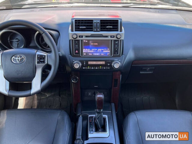 Чорний Тойота Ленд Крузер Прадо, об'ємом двигуна 3 л та пробігом 151 тис. км за 33700 $, фото 7 на Automoto.ua