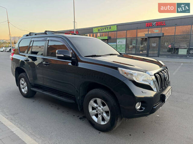 Черный Тойота Ленд Крузер Прадо, объемом двигателя 2.7 л и пробегом 170 тыс. км за 24999 $, фото 2 на Automoto.ua