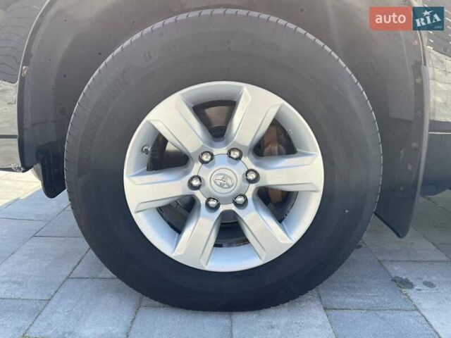 Черный Тойота Ленд Крузер Прадо, объемом двигателя 2.7 л и пробегом 378 тыс. км за 28000 $, фото 1 на Automoto.ua