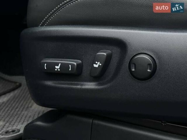 Чорний Тойота Ленд Крузер Прадо, об'ємом двигуна 2.8 л та пробігом 266 тис. км за 29990 $, фото 23 на Automoto.ua