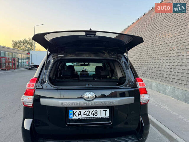 Черный Тойота Ленд Крузер Прадо, объемом двигателя 2.7 л и пробегом 170 тыс. км за 24999 $, фото 17 на Automoto.ua