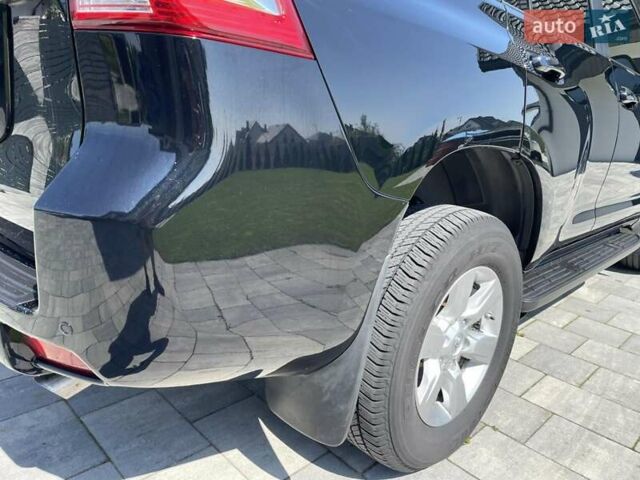 Черный Тойота Ленд Крузер Прадо, объемом двигателя 2.7 л и пробегом 378 тыс. км за 28000 $, фото 12 на Automoto.ua