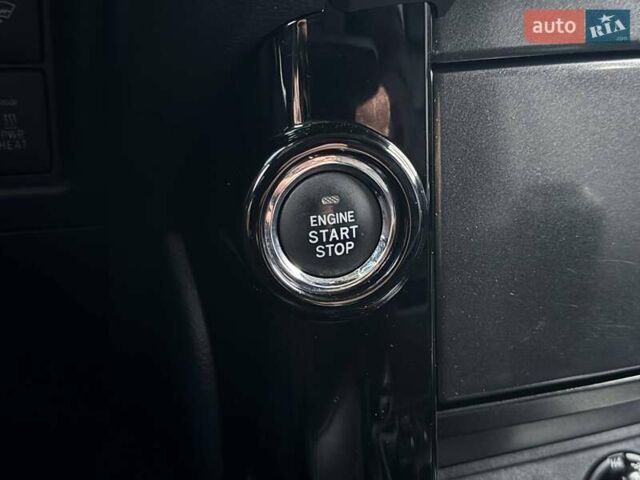 Чорний Тойота Ленд Крузер Прадо, об'ємом двигуна 2.8 л та пробігом 266 тис. км за 29990 $, фото 17 на Automoto.ua