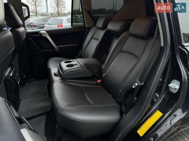 Чорний Тойота Ленд Крузер Прадо, об'ємом двигуна 2.8 л та пробігом 266 тис. км за 29990 $, фото 8 на Automoto.ua